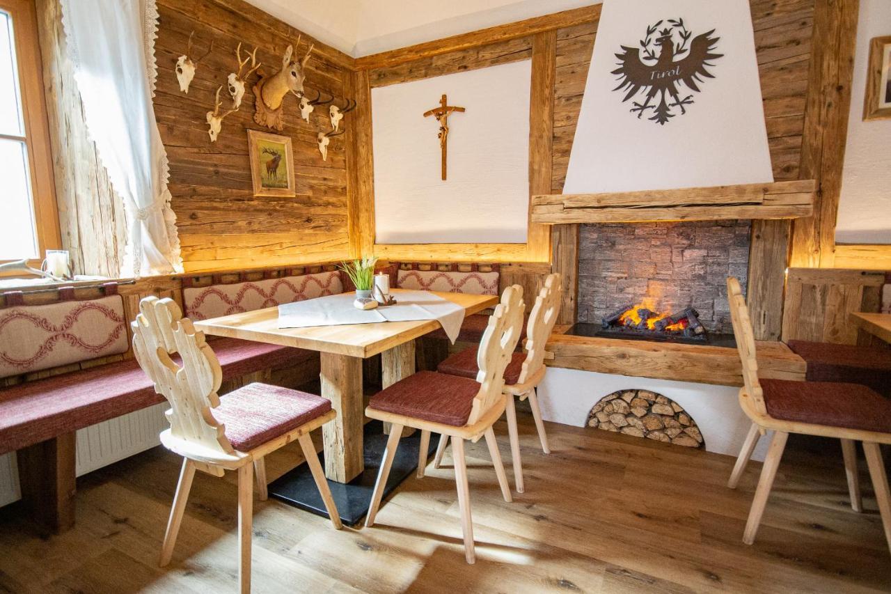 Gasthof Geraerhof Vals Bagian luar foto