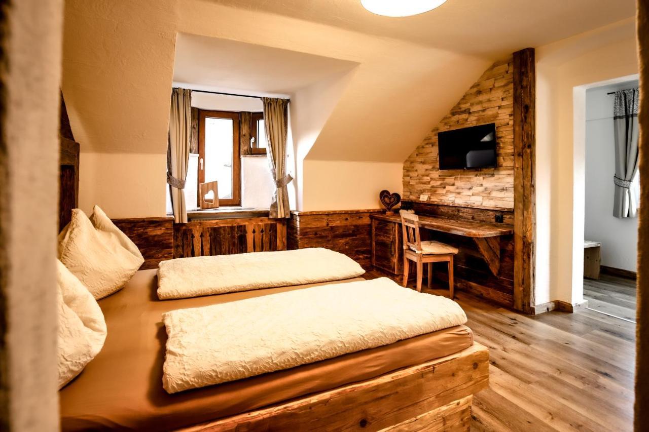 Gasthof Geraerhof Vals Bagian luar foto