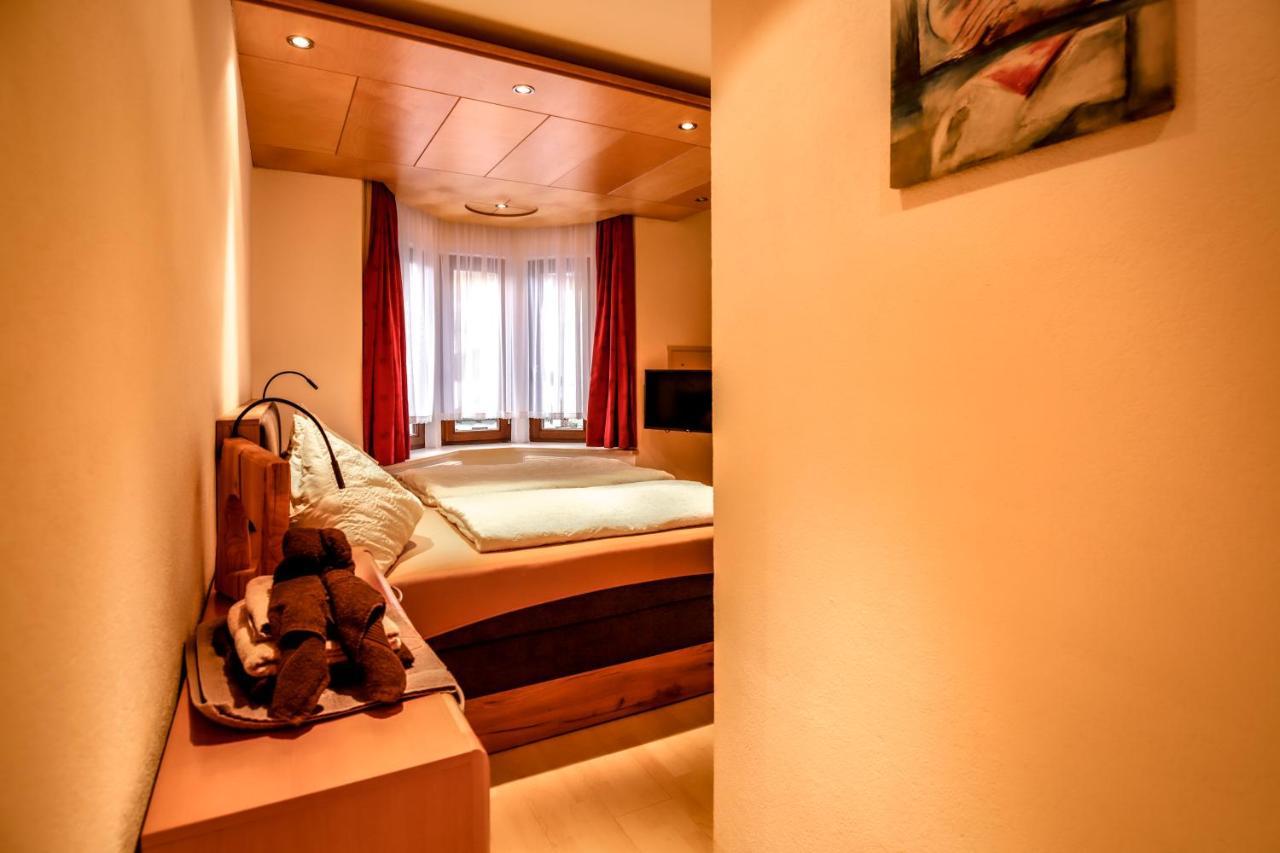 Gasthof Geraerhof Vals Bagian luar foto